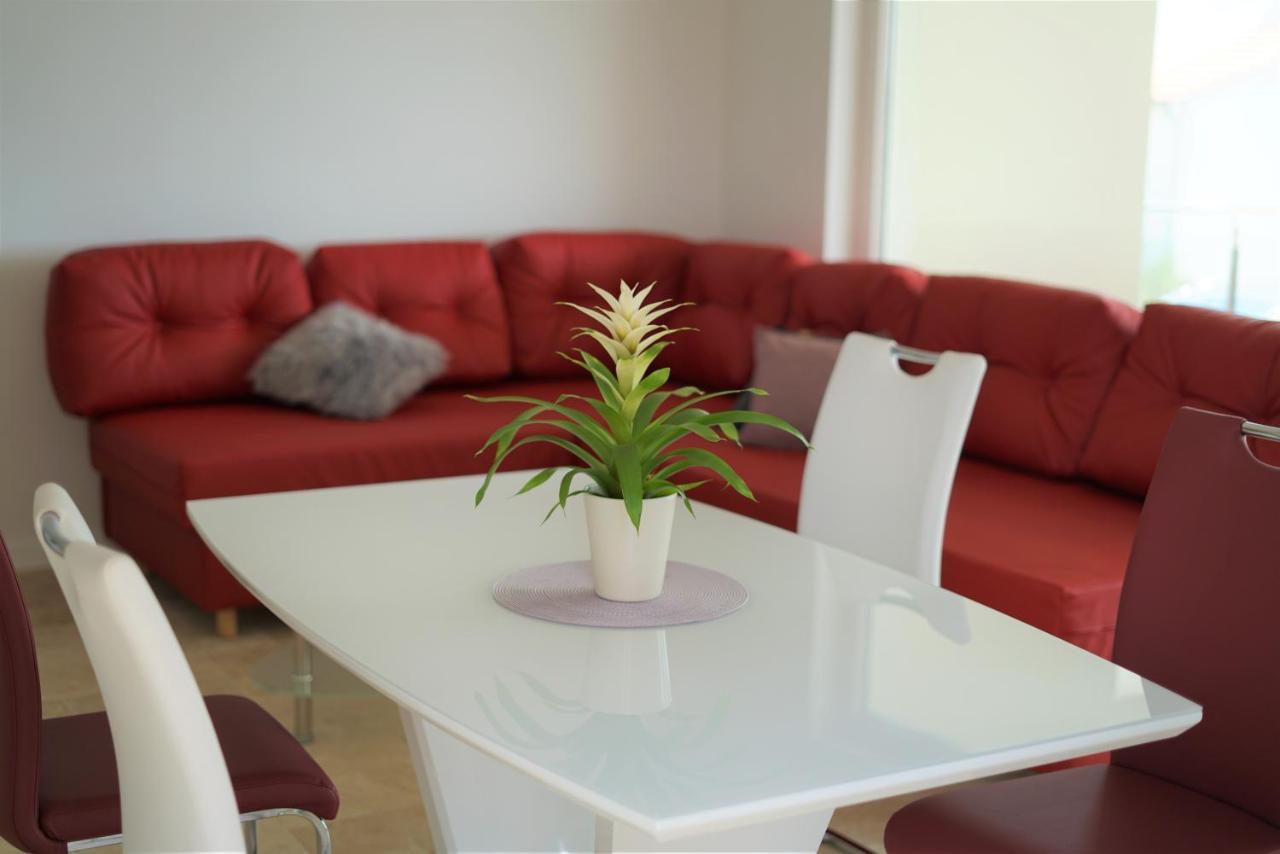 Villa M - Your Business & Holiday Apartment In Šibenik Exterior foto