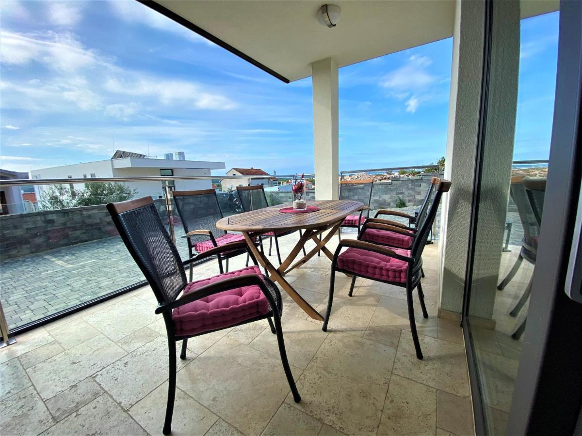 Villa M - Your Business & Holiday Apartment In Šibenik Exterior foto